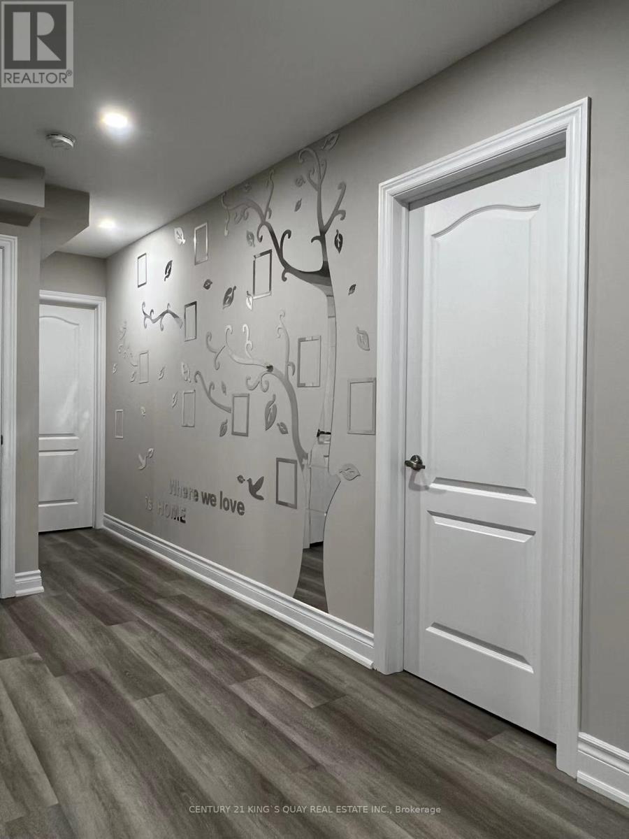 1-2 - 4087 Portage Road, Niagara Falls, Ontario  L2E 6A2 - Photo 13 - X12548884