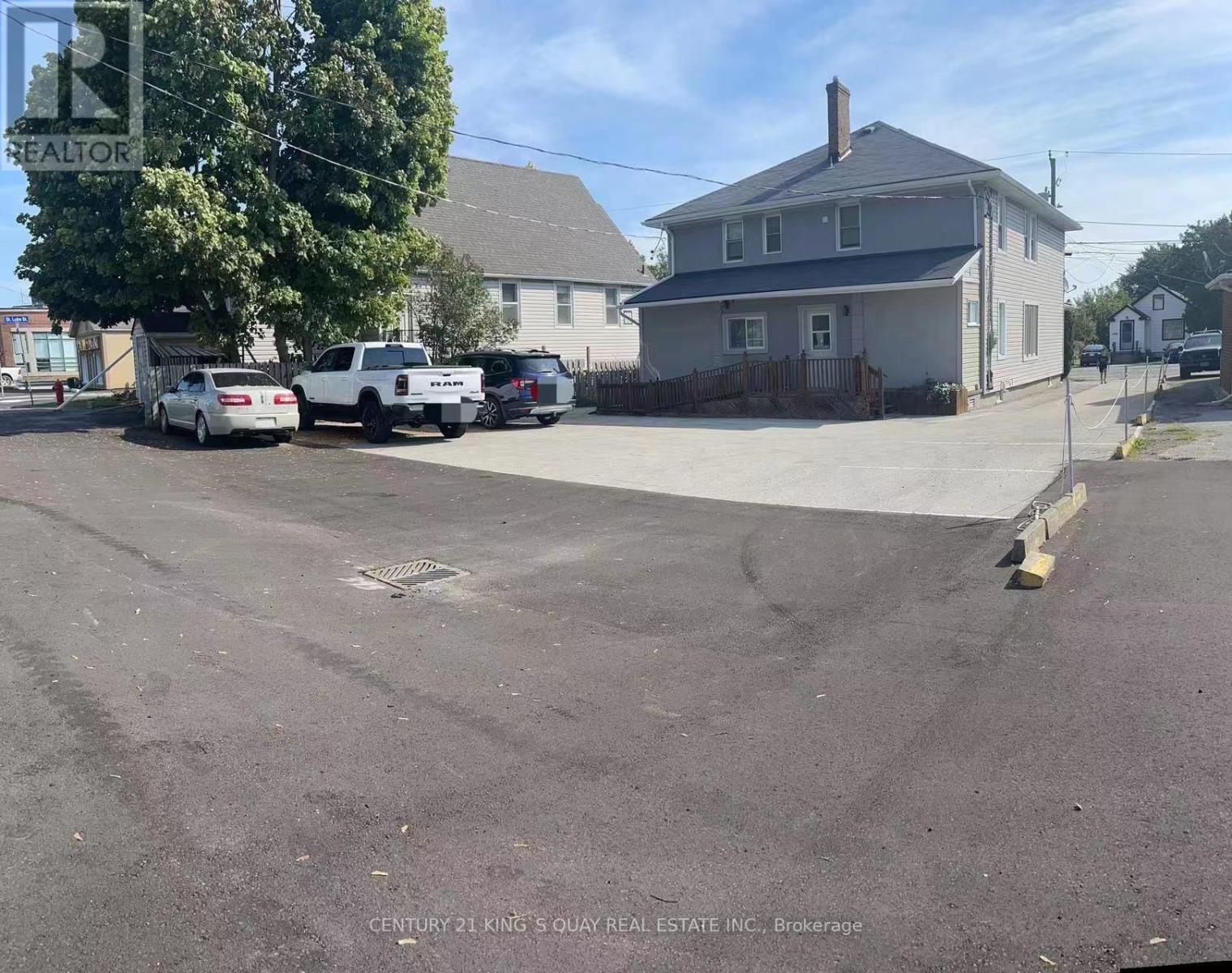 1-2 - 4087 Portage Road, Niagara Falls, Ontario  L2E 6A2 - Photo 15 - X12548884