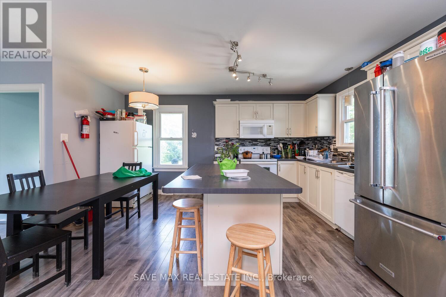 52 Broderick Avenue, Thorold, Ontario  L2V 2J1 - Photo 6 - X12548898