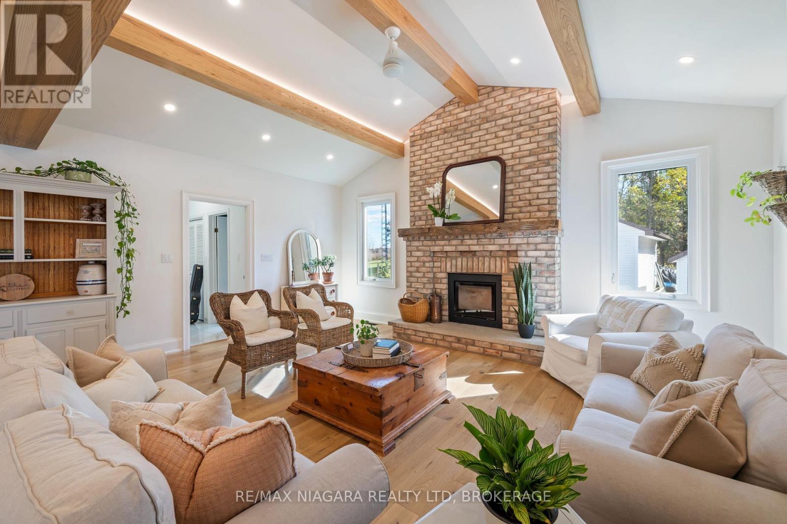 340 Roland Road, Pelham, Ontario L0S 1M0 - Photo 19 - X12548938