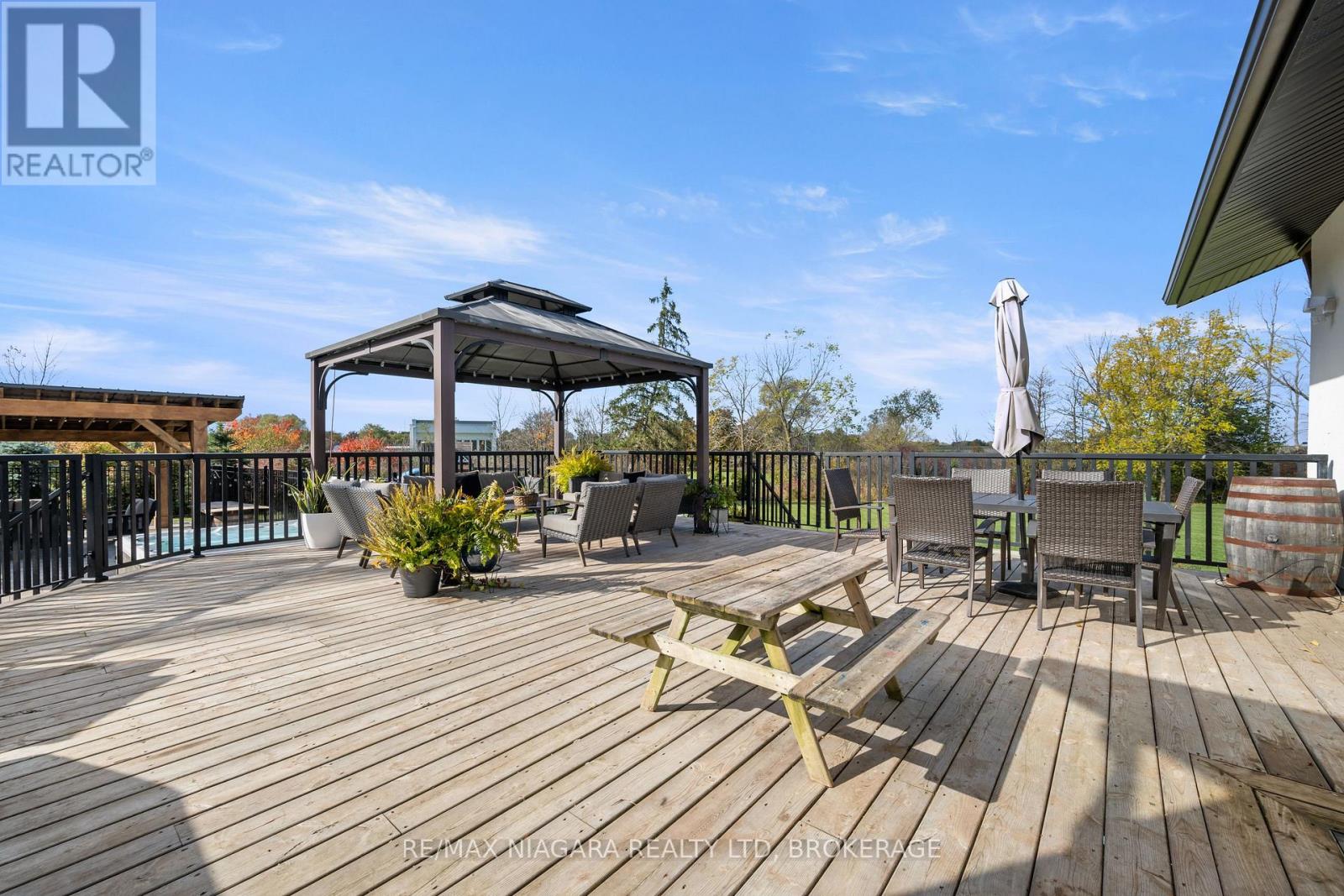 340 Roland Road, Pelham, Ontario L0S 1M0 - Photo 49 - X12548938