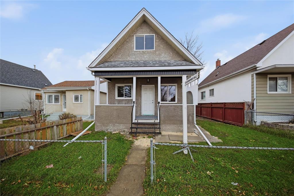 791 Burrows Avenue, Winnipeg, Manitoba  R2X 0R1 - Photo 0 - 202528545