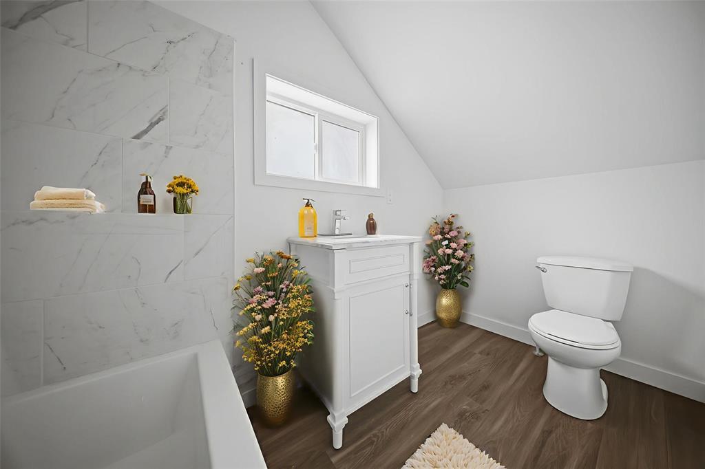 791 Burrows Avenue, Winnipeg, Manitoba  R2X 0R1 - Photo 18 - 202528545