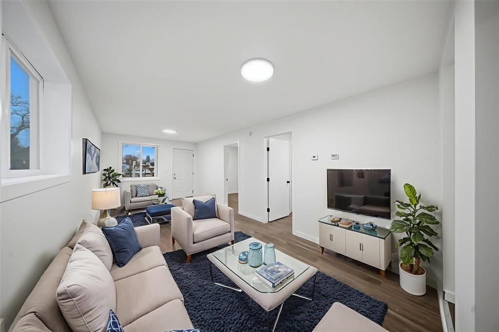 791 Burrows Avenue, Winnipeg, Manitoba  R2X 0R1 - Photo 3 - 202528545