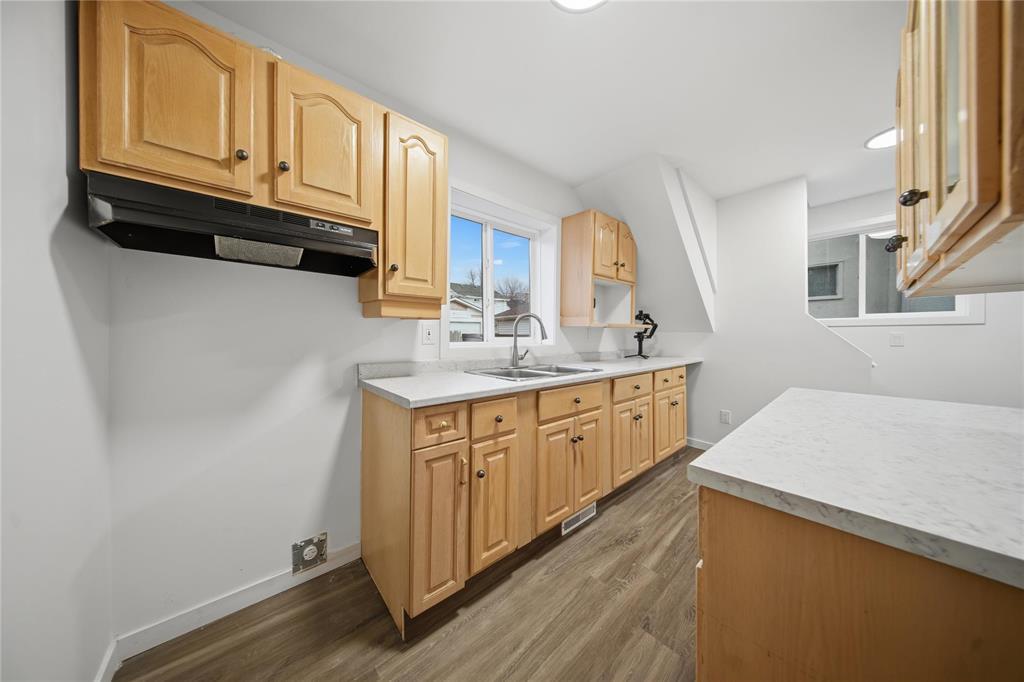 791 Burrows Avenue, Winnipeg, Manitoba  R2X 0R1 - Photo 8 - 202528545