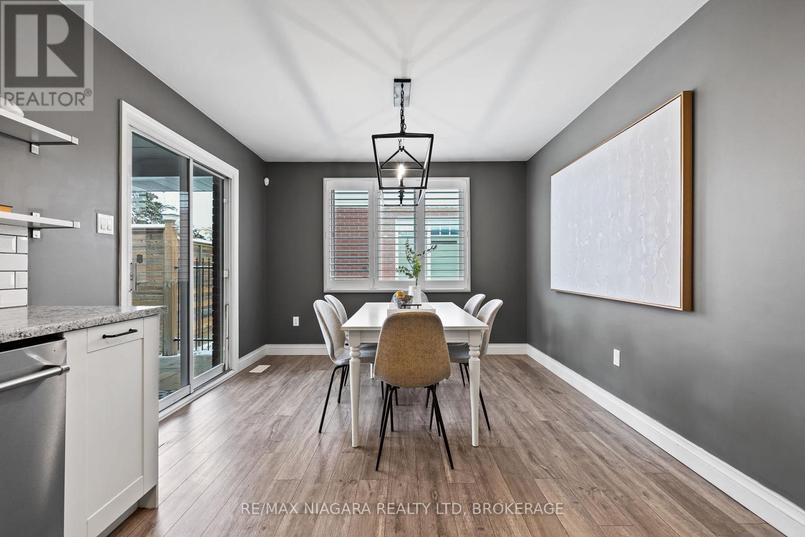 22 Michelle Drive, St. Catharines, Ontario  L2S 3G7 - Photo 10 - X12532796