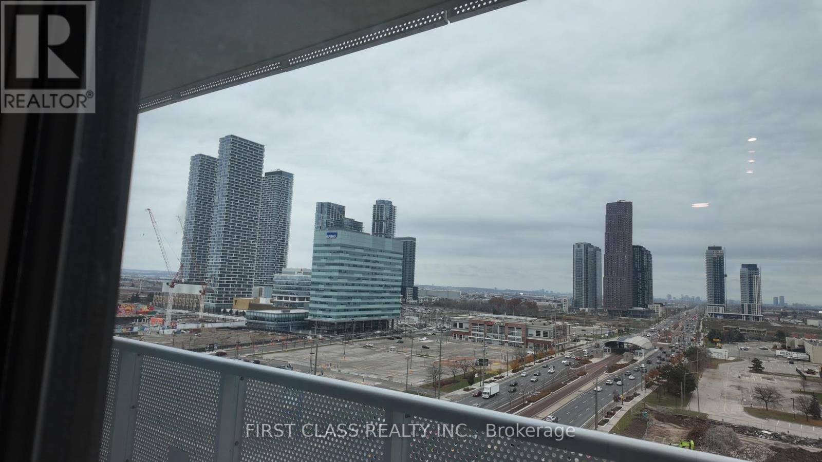 1208 - 8 Interchange Way, Vaughan, Ontario  L4K 5Z7 - Photo 11 - N12548948