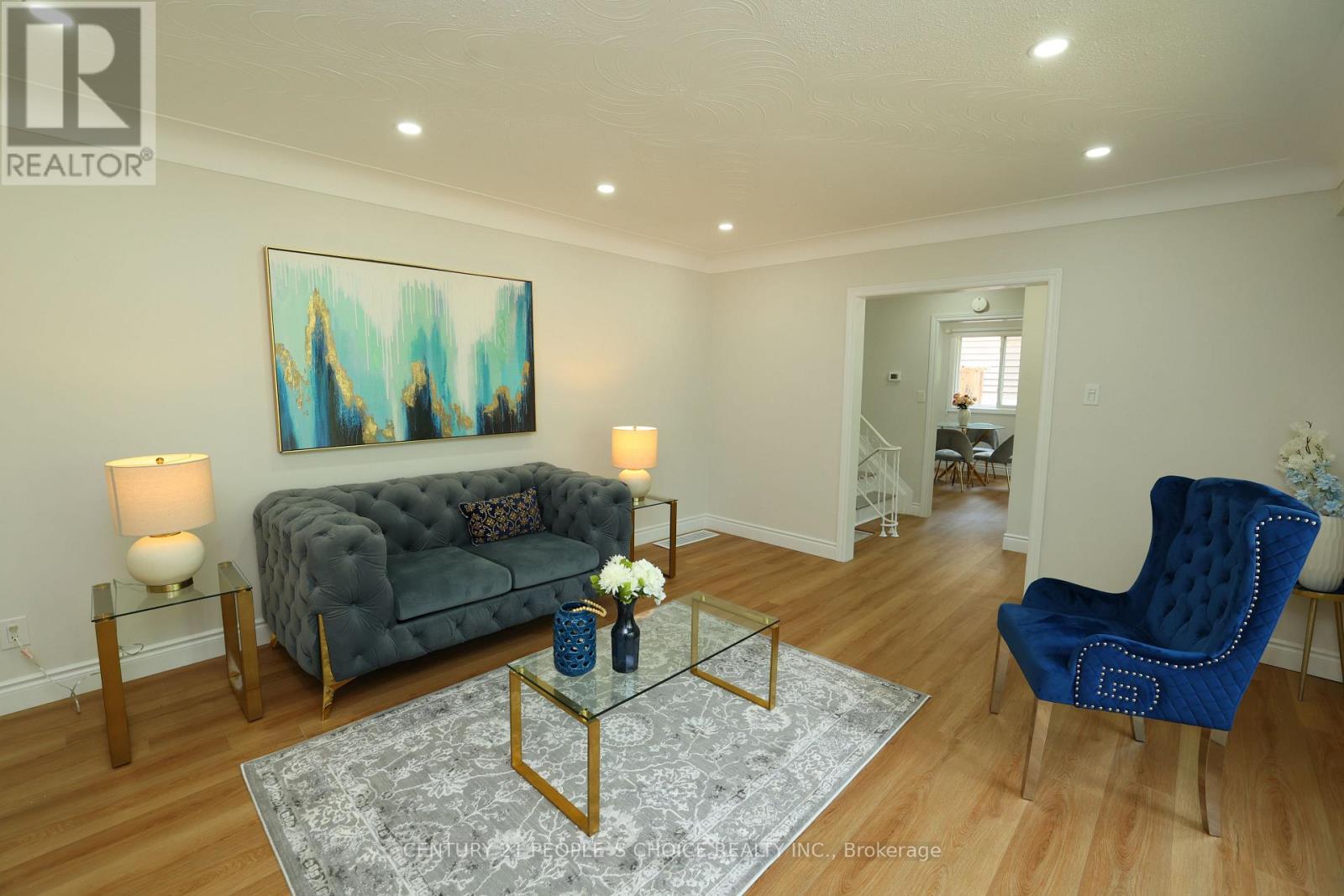 608 Thornwood Avenue, Burlington, Ontario  L7N 3B8 - Photo 7 - W12548934