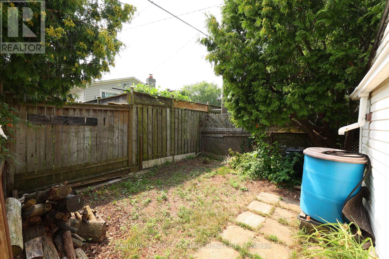 Upper - 608 Thornwood Avenue, Burlington, Ontario  L7N 3B8 - Photo 36 - W12548944