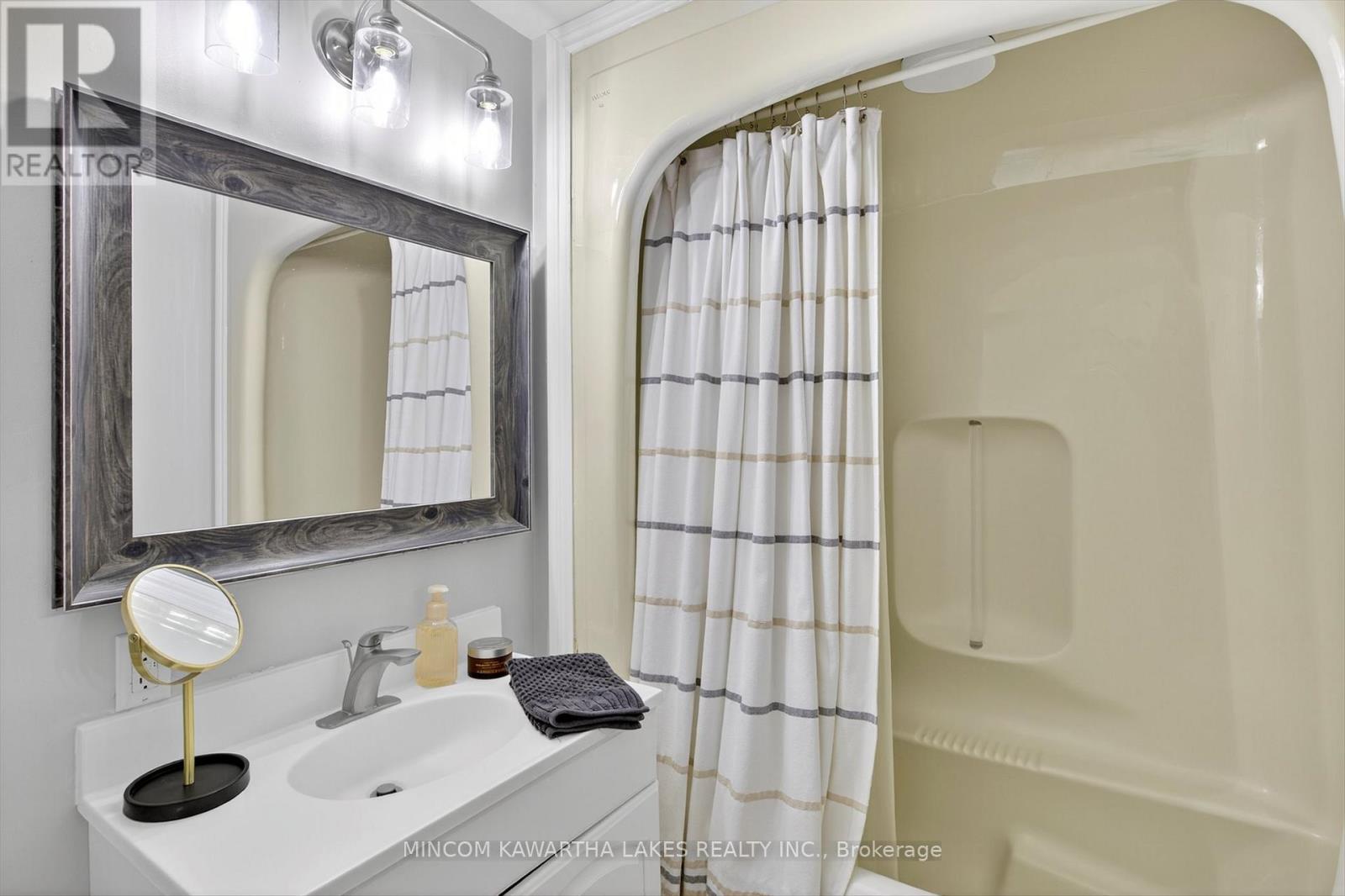 86 Cedarshores Drive, Trent Hills, Ontario K0L 1Z0 - Photo 20 - X12548954