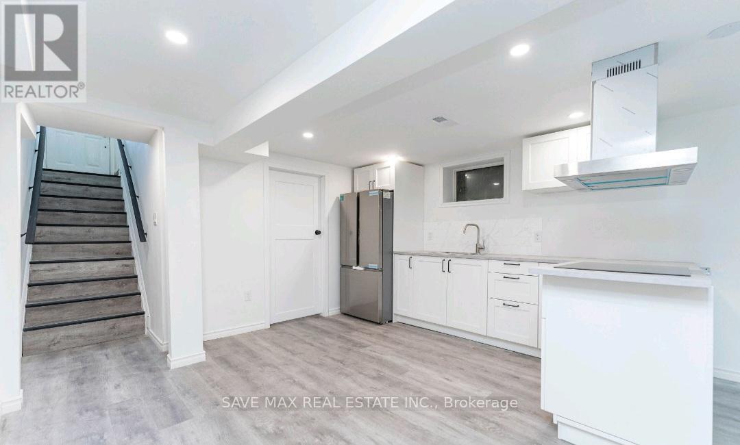 Lower - 6549 Riall Street, Niagara Falls, Ontario L2J 1Z4 - Photo 7 - X12548942