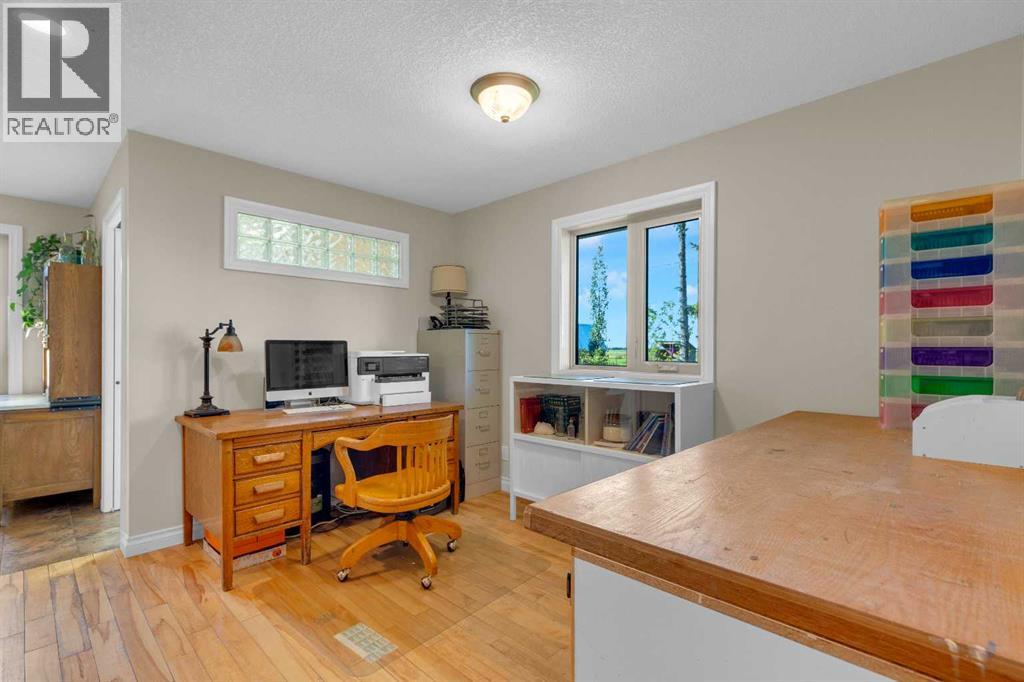 466049 120 Street E, Rural Foothills County, Alberta  T1V 1N3 - Photo 12 - A2252813