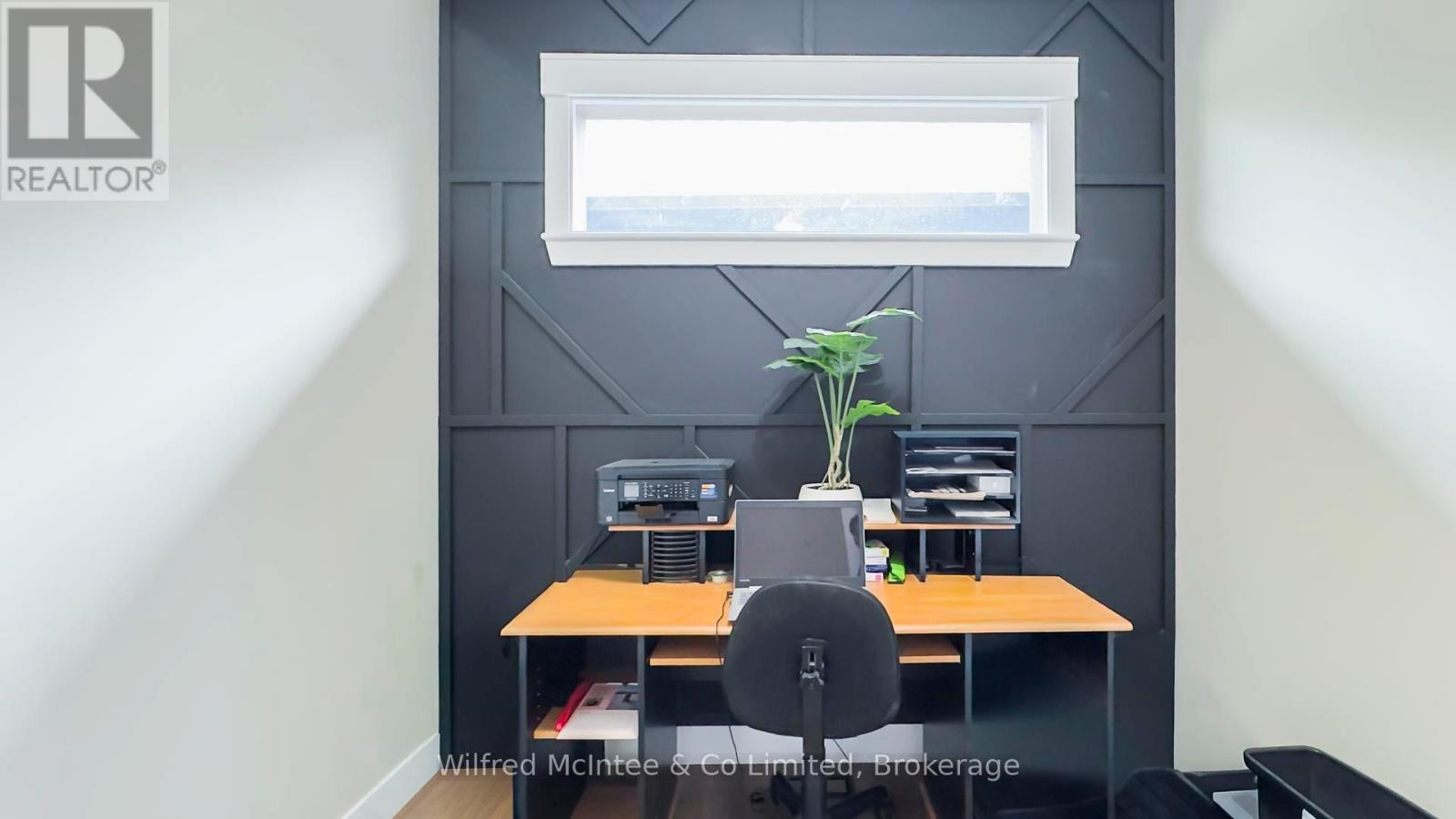 217 Irishwood Lane, Brockton, Ontario N0G 2V0 - Photo 24 - X12548974