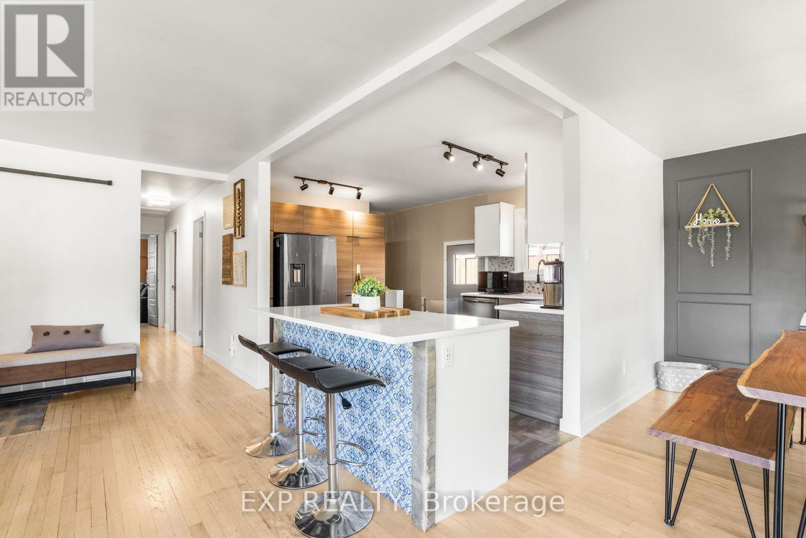 4 Aberfeldy Street, Ottawa, Ontario K2H 6H5 - Photo 8 - X12548972