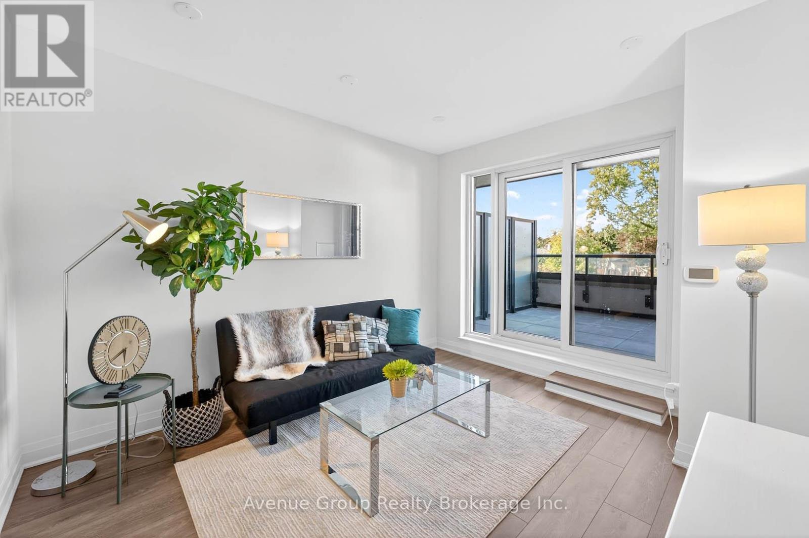 310 - 700 Sheppard Avenue W, Toronto, Ontario  M3H 0G5 - Photo 11 - C12482259