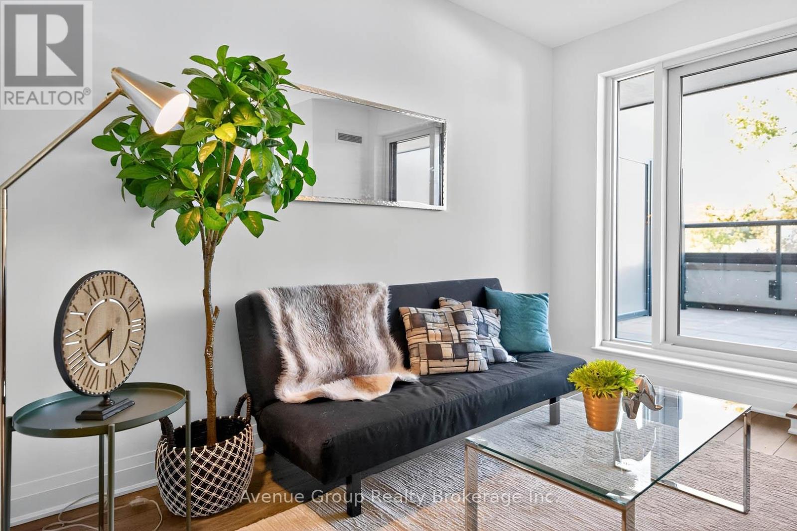 310 - 700 Sheppard Avenue W, Toronto, Ontario  M3H 0G5 - Photo 12 - C12482259