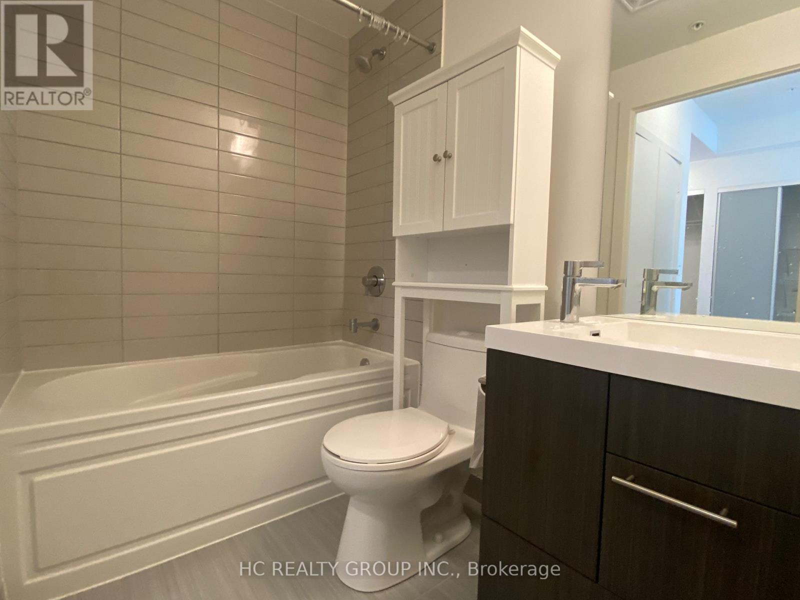 522 - 30 Nelson Street, Toronto, Ontario M5V 0H5 - Photo 11 - C12548958