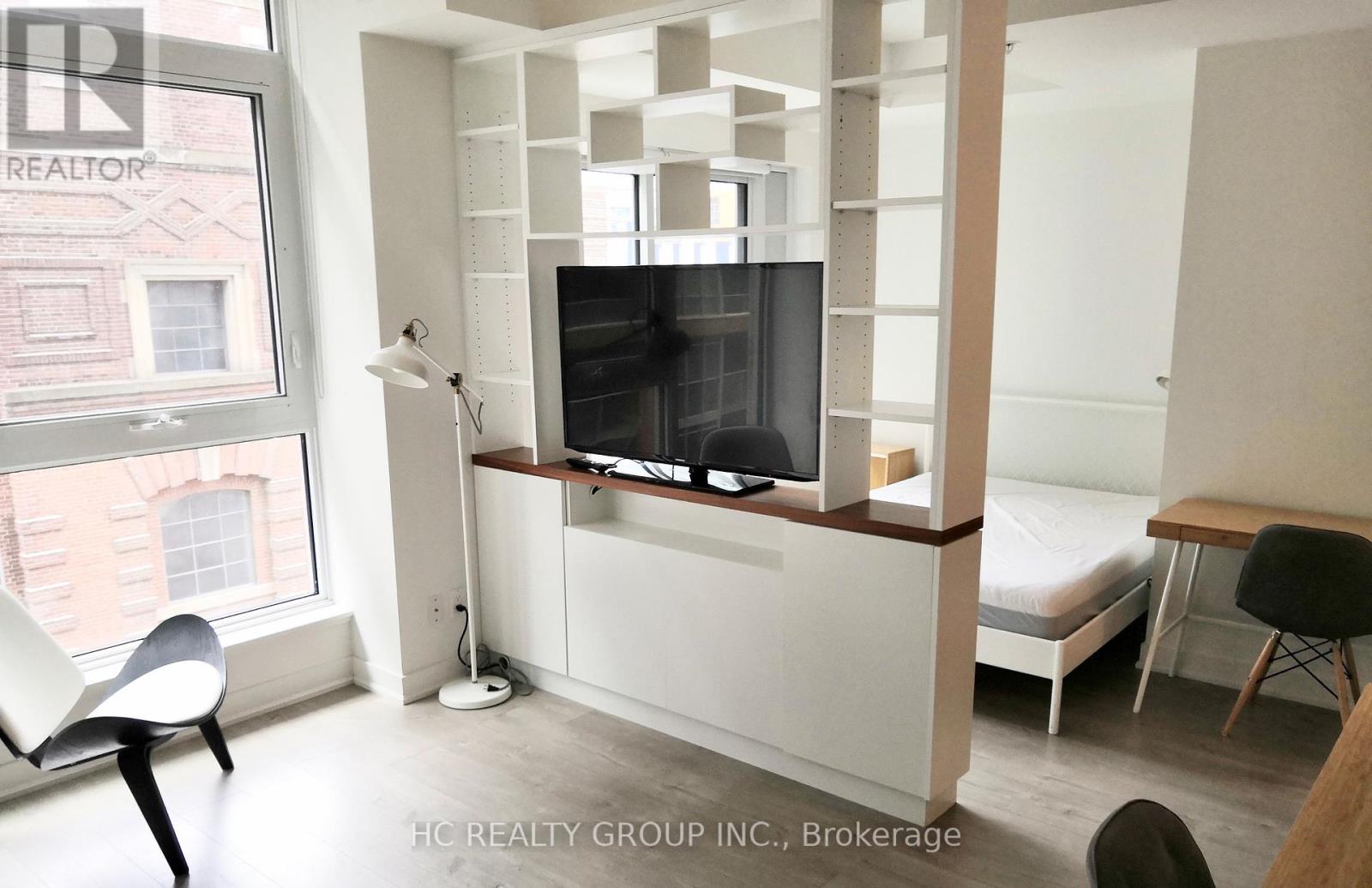 522 - 30 Nelson Street, Toronto, Ontario M5V 0H5 - Photo 9 - C12548958