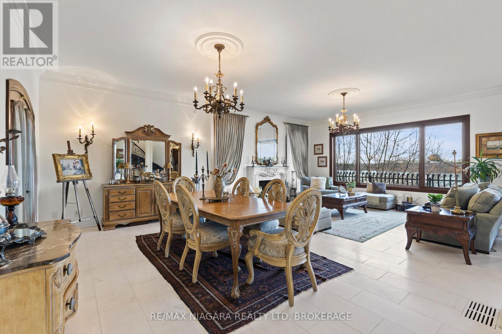 358c Martindale Road, St. Catharines, Ontario L2R 6P9 - Photo 11 - X12459919