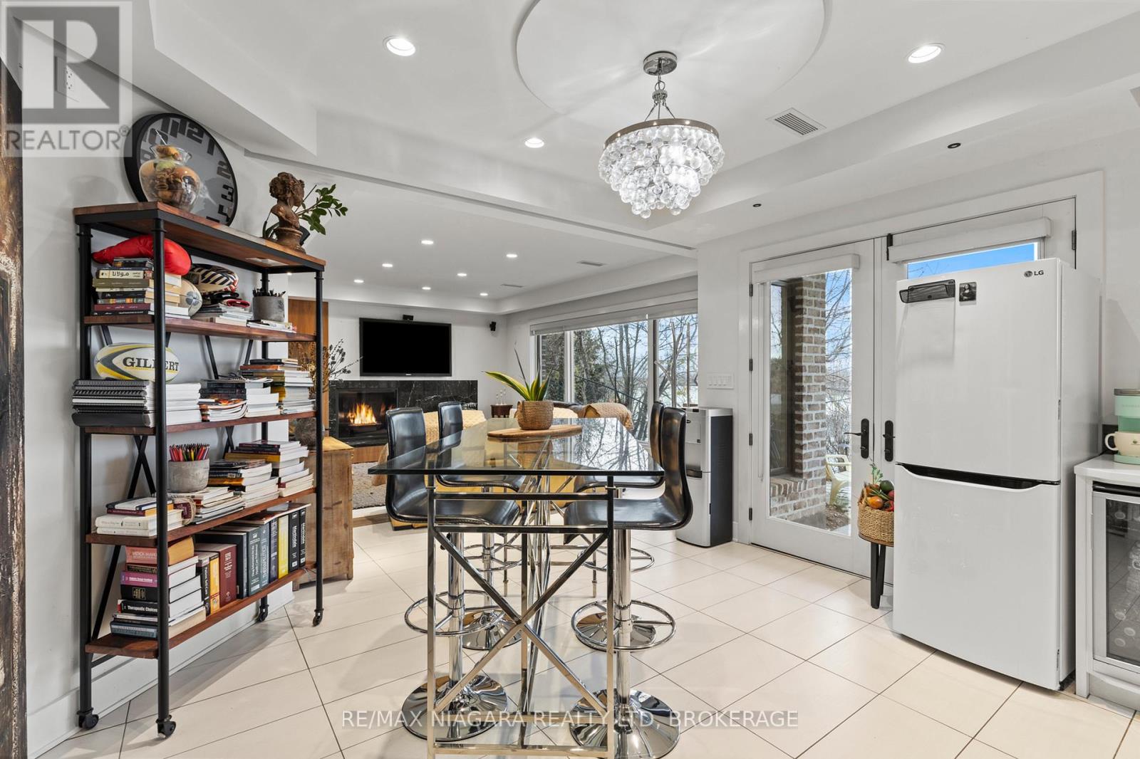 358c Martindale Road, St. Catharines, Ontario L2R 6P9 - Photo 31 - X12459919