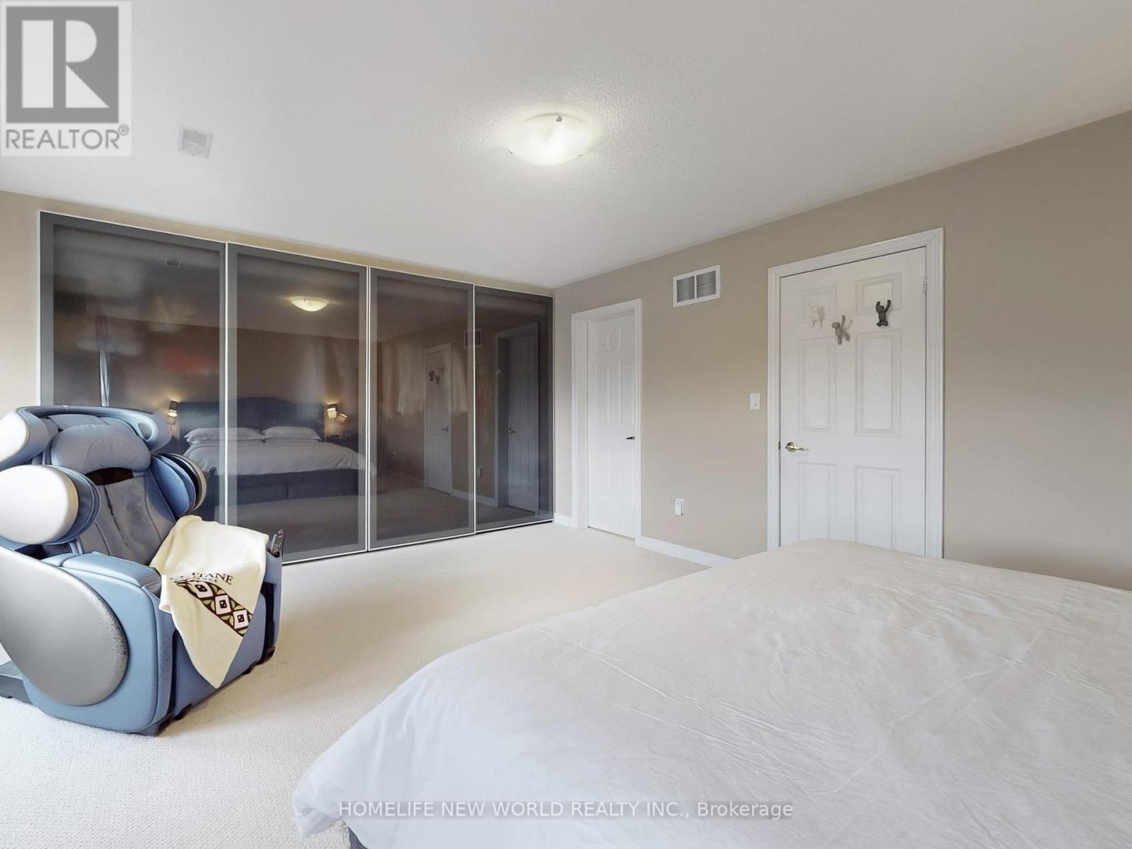 118 Betty Roman Boulevard, Markham, Ontario L6C 0C8 - Photo 22 - N12548966