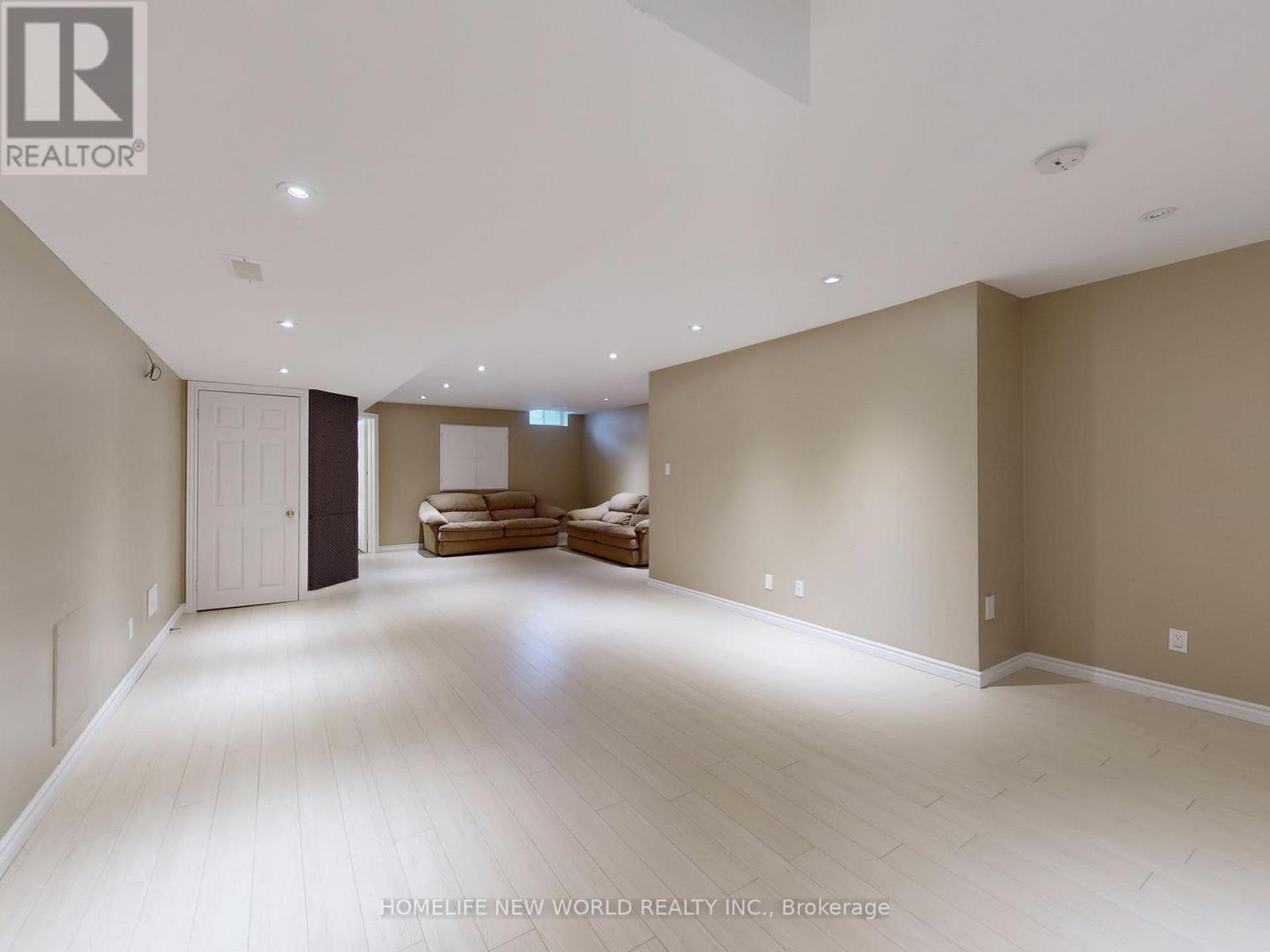 118 Betty Roman Boulevard, Markham, Ontario L6C 0C8 - Photo 41 - N12548966