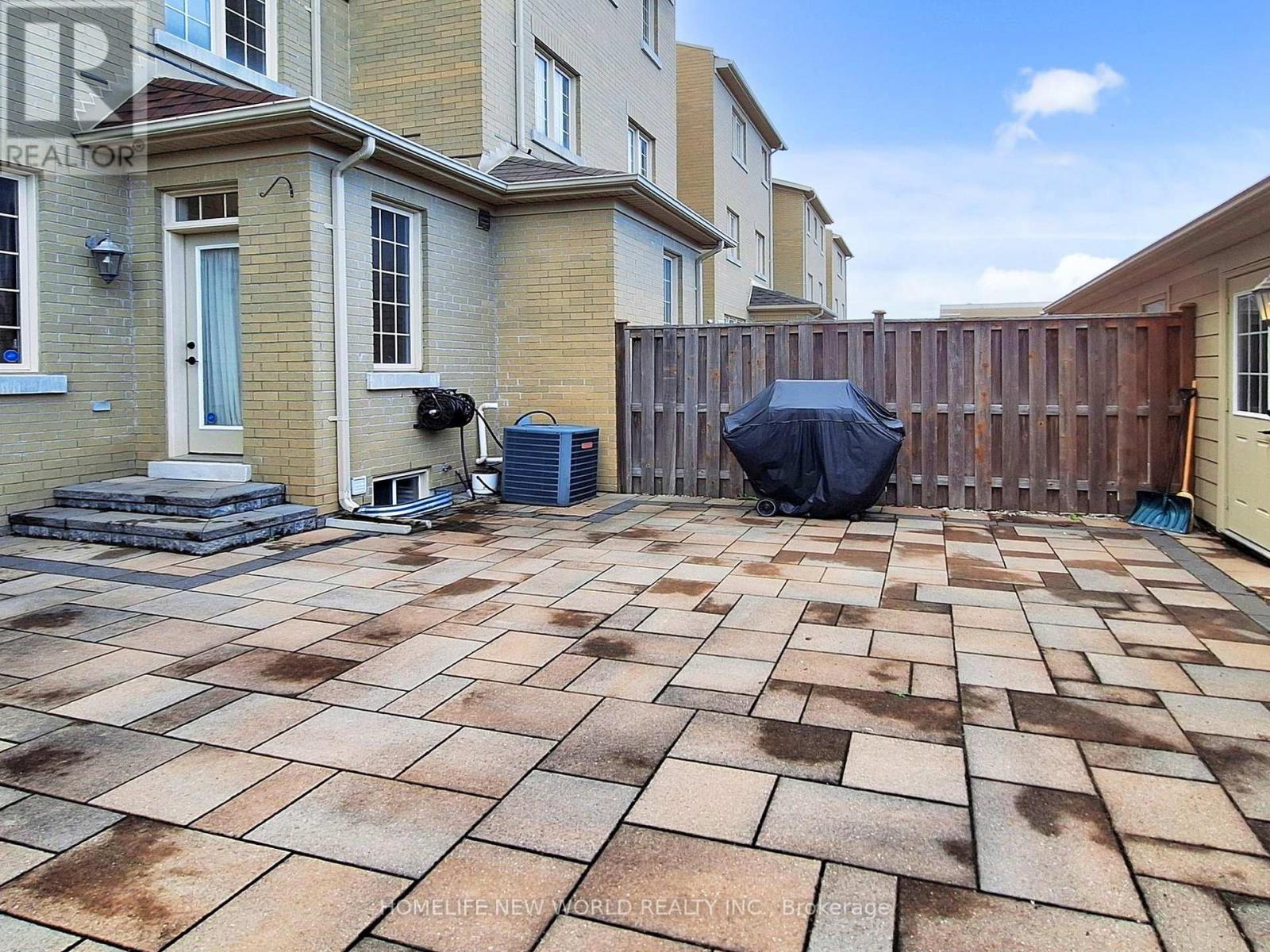 118 Betty Roman Boulevard, Markham, Ontario L6C 0C8 - Photo 49 - N12548966