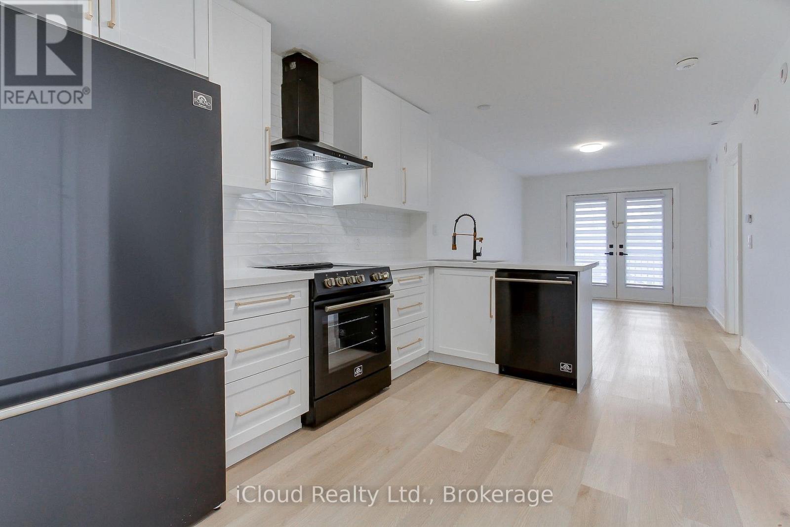 12 - 263 Barrie Street, Bradford West Gwillimbury, Ontario L3Z 1A2 - Photo 13 - N12548968