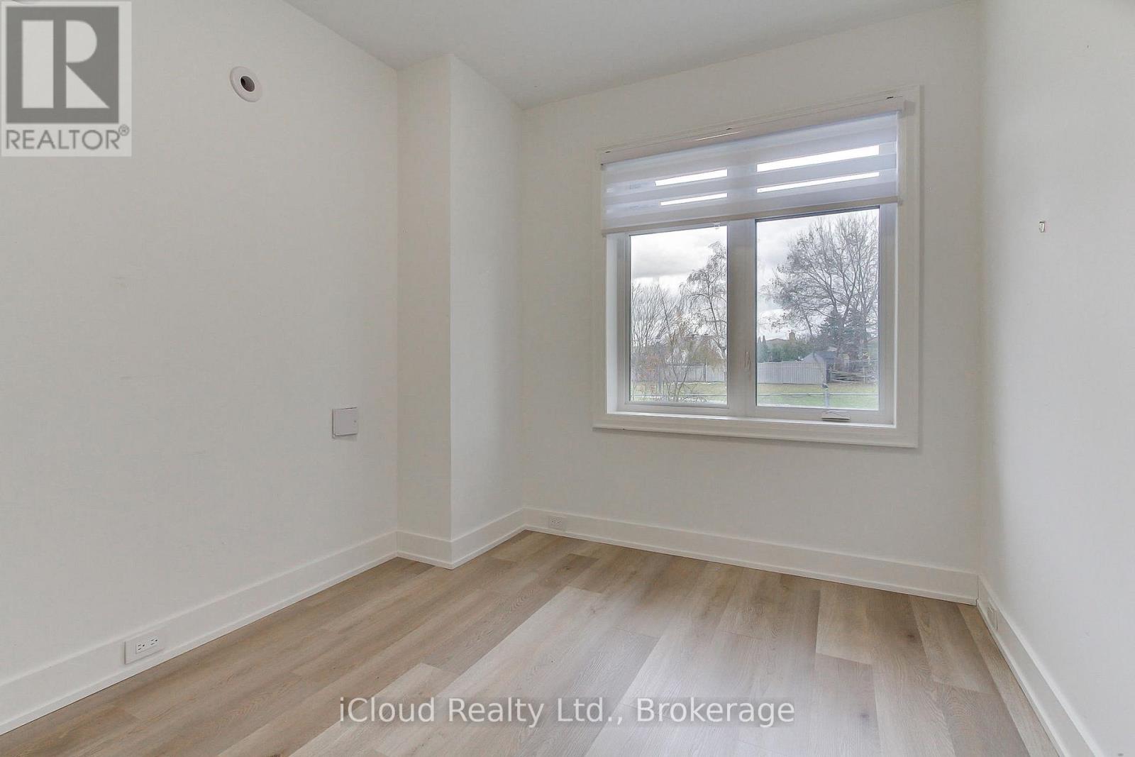 12 - 263 Barrie Street, Bradford West Gwillimbury, Ontario L3Z 1A2 - Photo 20 - N12548968