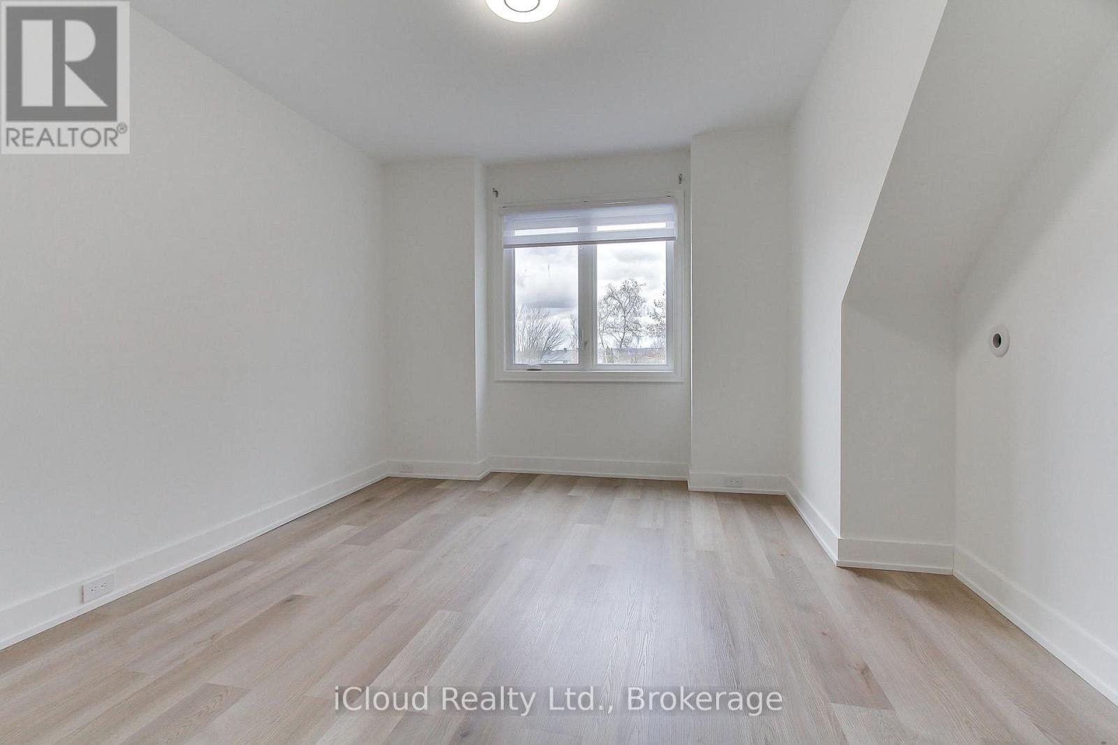 12 - 263 Barrie Street, Bradford West Gwillimbury, Ontario L3Z 1A2 - Photo 29 - N12548968