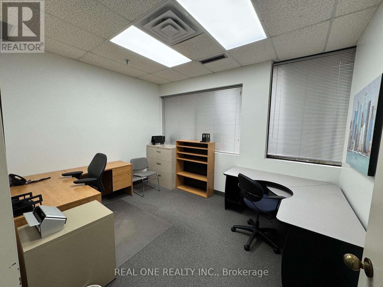 5 - 500 Cochrane Crescent, Markham, Ontario L3R 8E2 - Photo 5 - N12548980