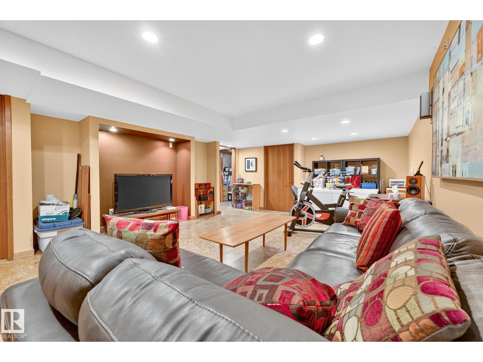 171 Brander Dr Nw, Edmonton, Alberta  T6H 4V2 - Photo 46 - E4465866