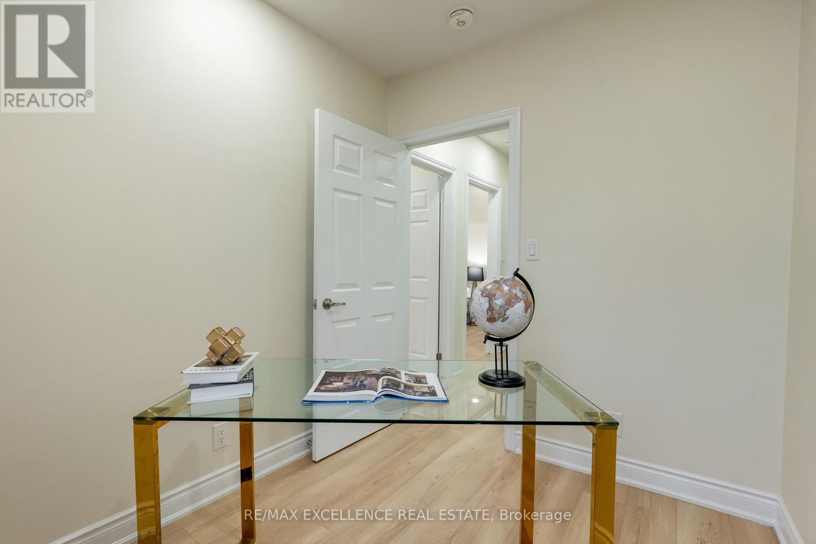 10 Draper Street, Halton Hills, Ontario L7G 3C8 - Photo 20 - W12548960