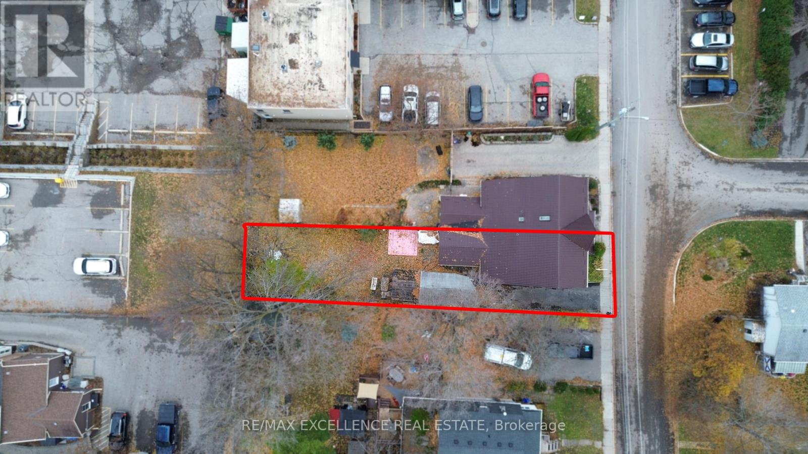 10 Draper Street, Halton Hills, Ontario L7G 3C8 - Photo 50 - W12548960