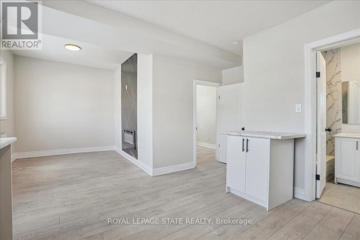 510 Britannia Avenue, Hamilton, Ontario L8H 1Z6 - Photo 11 - X12548964