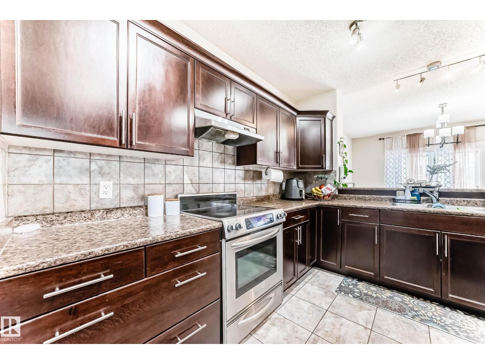 6159 12 Av Sw Sw, Edmonton, Alberta  T6X 0M5 - Photo 8 - E4465886