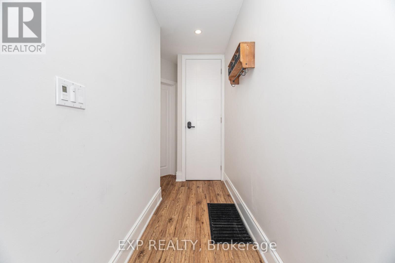 Main - 84 Earlscourt Avenue, Toronto, Ontario M6E 4A9 - Photo 4 - W12544930