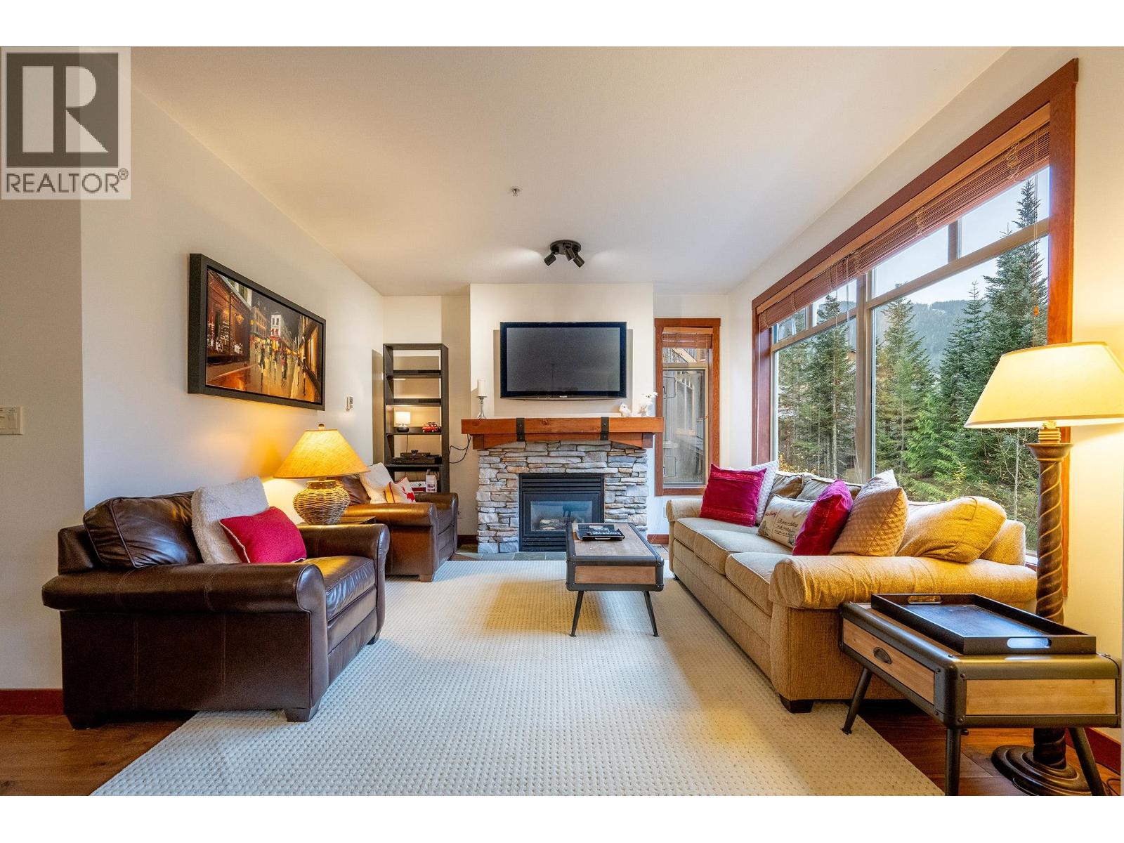 25 2301 Taluswood Place, Whistler, British Columbia  V8E 0P8 - Photo 2 - R3067712