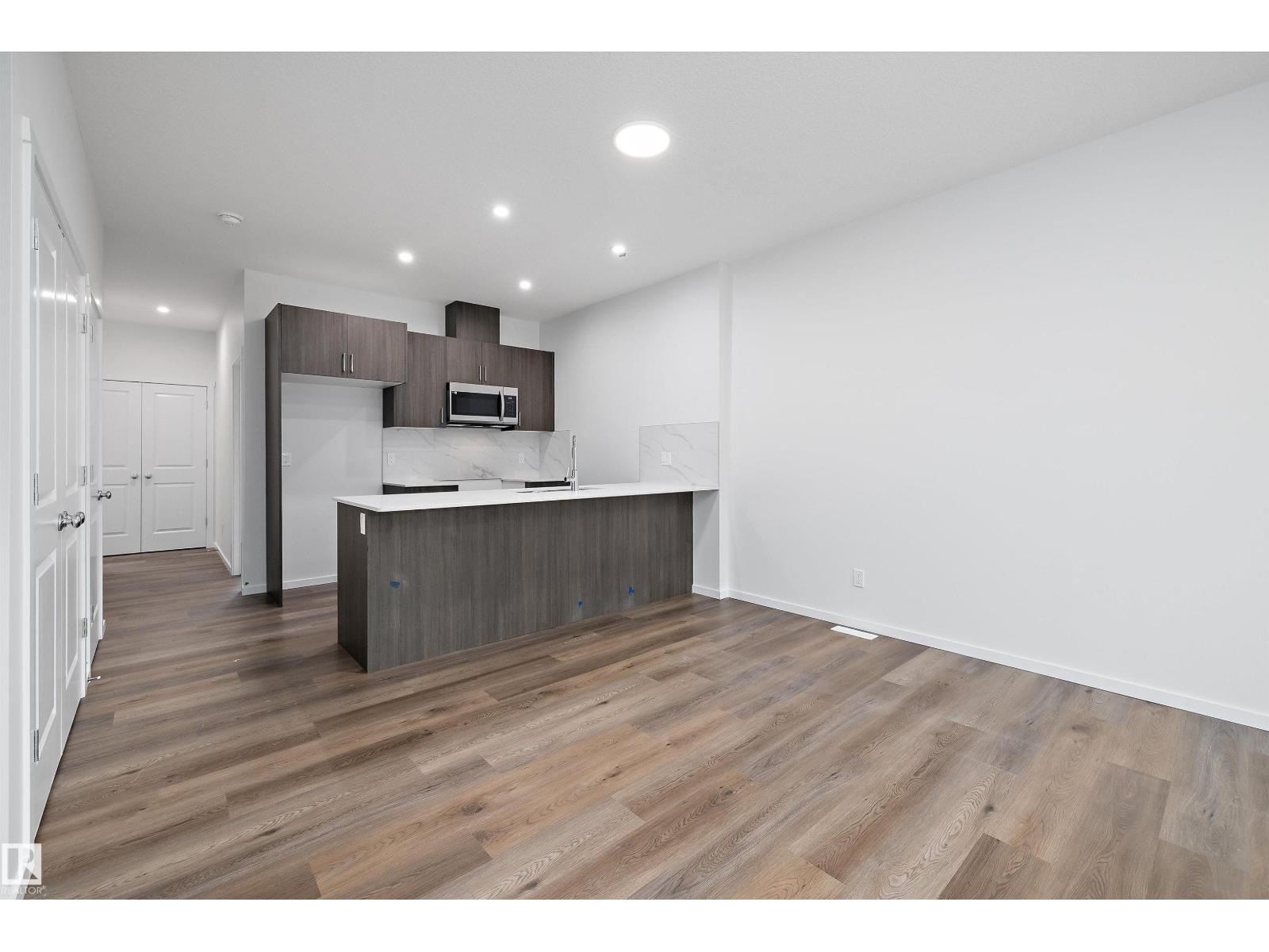 9107 Elves Loop Nw, Edmonton, Alberta  T6M 3G2 - Photo 9 - E4465888