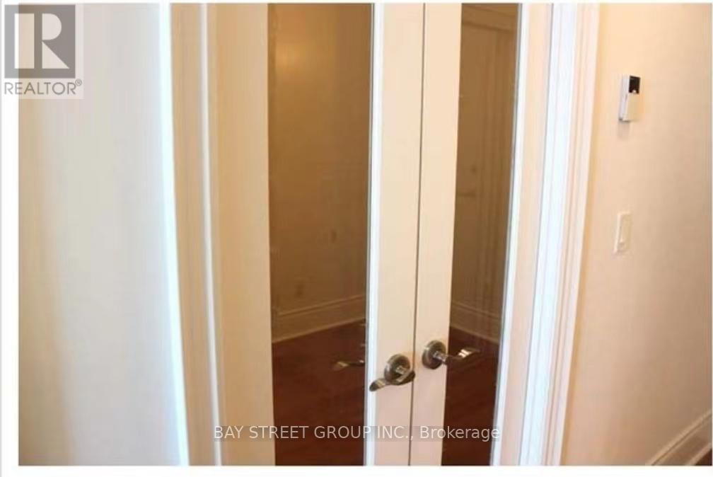 1823 - 25 Greenview Avenue, Toronto, Ontario  M2M 0A5 - Photo 11 - C12548984