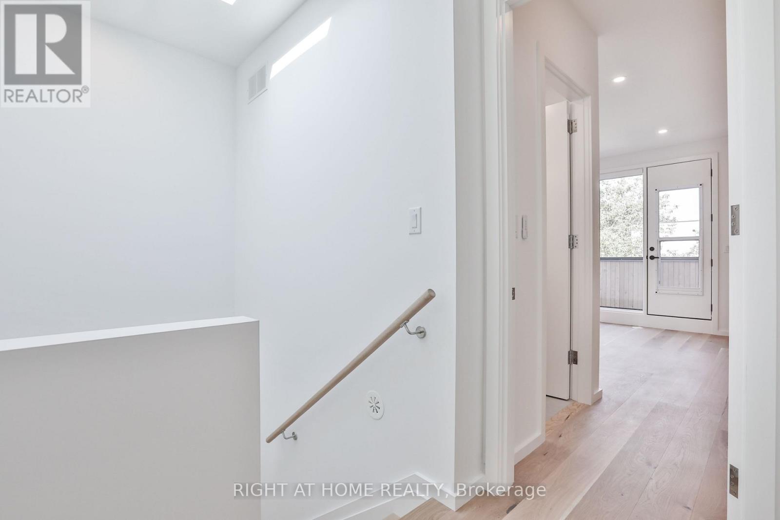 1 - 68 Foxley Street, Toronto, Ontario  M6J 1R2 - Photo 11 - C12548988