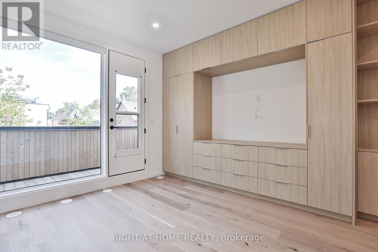 1 - 68 Foxley Street, Toronto, Ontario  M6J 1R2 - Photo 13 - C12548988