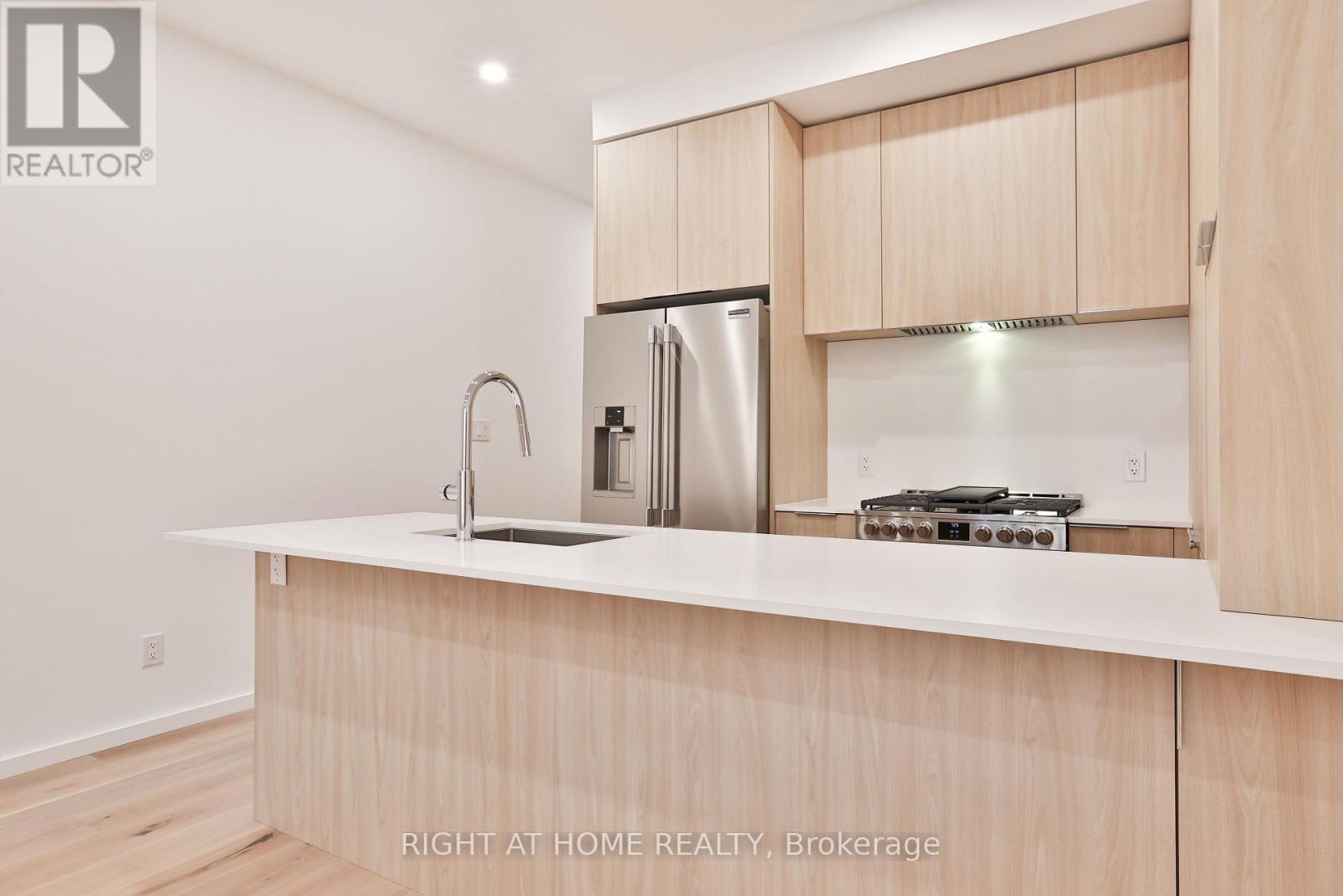 1 - 68 Foxley Street, Toronto, Ontario  M6J 1R2 - Photo 3 - C12548988