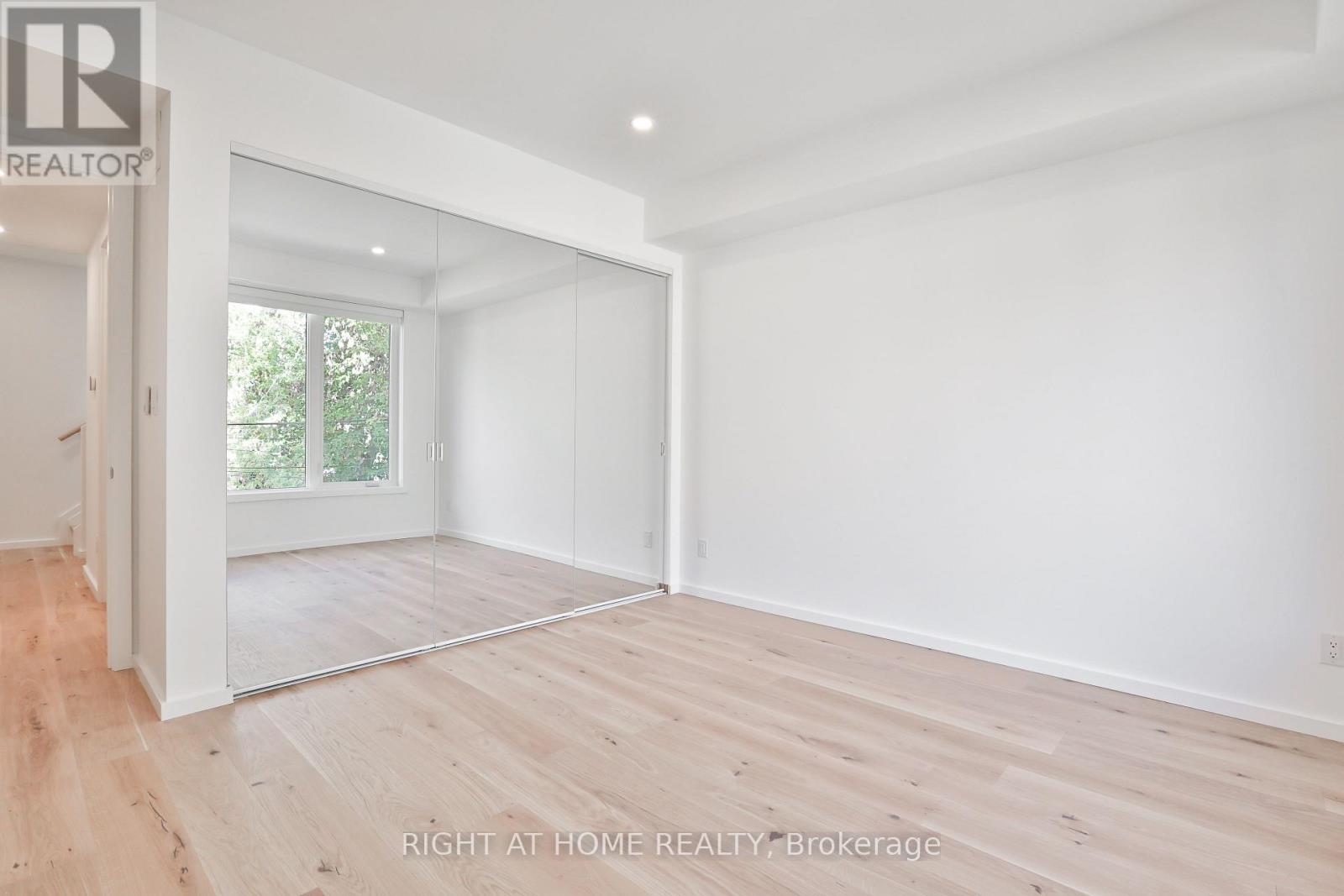 1 - 68 Foxley Street, Toronto, Ontario  M6J 1R2 - Photo 7 - C12548988