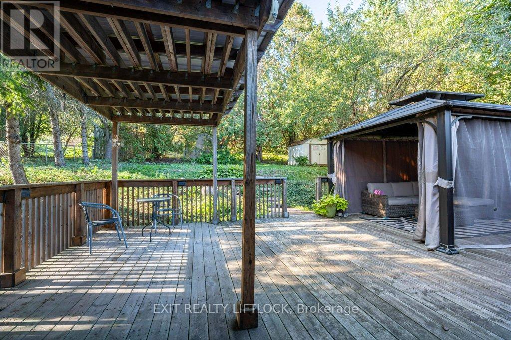 39 Beechwood Drive, Peterborough, Ontario  K9J 1M2 - Photo 25 - X12439499