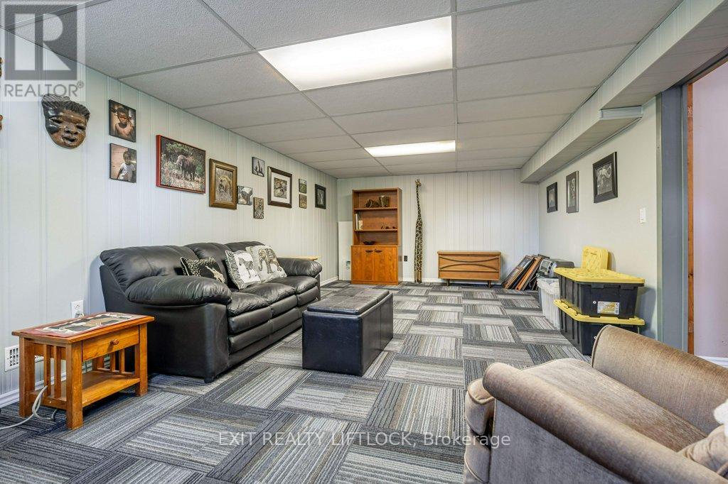 39 Beechwood Drive, Peterborough, Ontario  K9J 1M2 - Photo 23 - X12439499