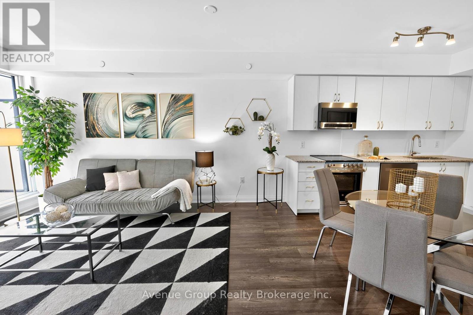 102 - 700 Sheppard Avenue W, Toronto, Ontario  M3H 0G5 - Photo 23 - C12482255