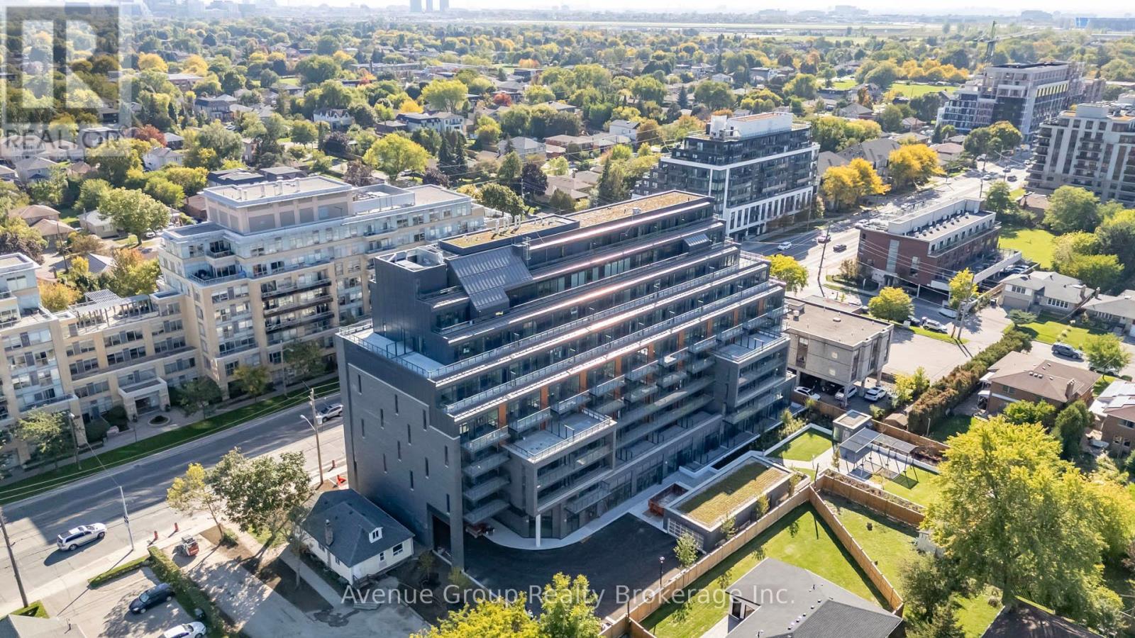 102 - 700 Sheppard Avenue W, Toronto, Ontario  M3H 0G5 - Photo 4 - C12482255