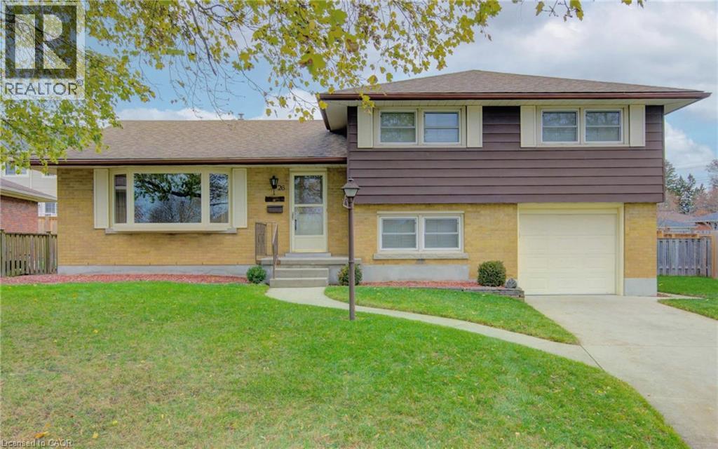 26 CAMDEN Place, Kitchener, Ontario