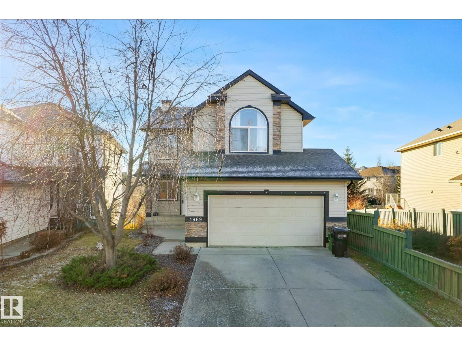 1969 GARNETT WY NW, Edmonton, Alberta